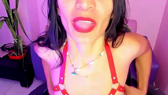 doll katiuska online show from May 2026 12:34:01 PM