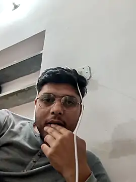 Snapshot of boyxzyzyxxx chatting on March 2026 05:02:02 PM boyxzyzyxxx online show from March 2026 05:02:02 PM