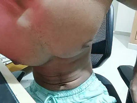 kratosTheHunk online show from April 2026 07:48:02 AM