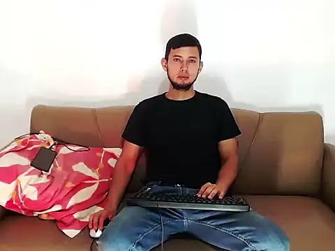 Braxel93 online show from March 2026 02:41:02 AM