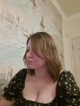 LaraHarper online show from April 2026 08:15:02 PM