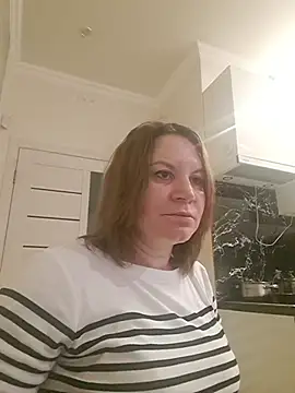 LaraHarper online show from March 2026 04:19:01 AM