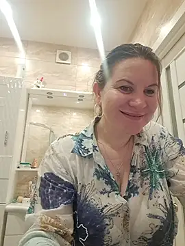 LaraHarper online show from April 2026 10:13:01 PM