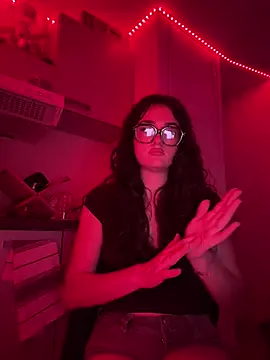 Claraaaaa06 online show from April 2026 07:50:01 PM