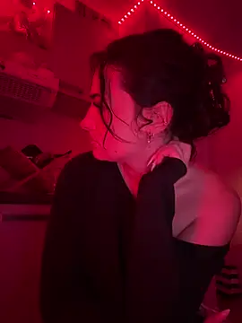 Claraaaaa06 online show from March 2026 08:02:01 PM