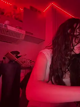 Claraaaaa06 online show from April 2026 06:12:01 PM