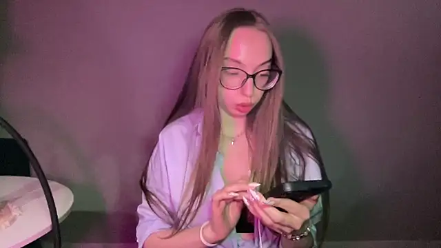 Snapshot of AngelinaFox0202 chatting on March 2026 08:49:02 PM AngelinaFox0202 online show from March 2026 08:49:02 PM