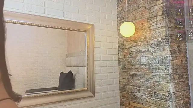 amarahanks11 online show from April 2026 04:25:01 AM