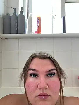 BeeMay22 online show from May 2026 08:53:01 AM
