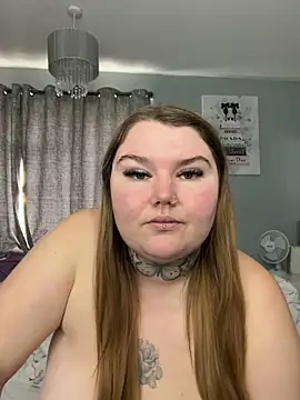 BeeMay22 online show from April 2026 08:48:01 AM