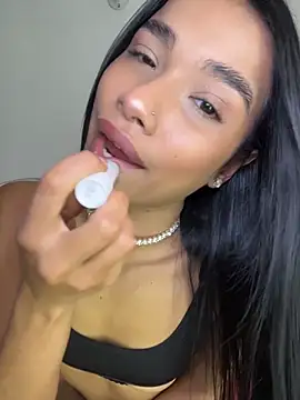 Bella Smithe online show from April 2026 01:27:01 PM