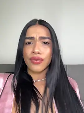 Bella Smithe online show from April 2026 01:24:02 PM