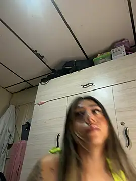stefanyqueen69 online show from May 2026 04:12:02 PM