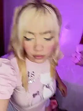 leeslyevanss online show from March 2026 05:21:02 AM