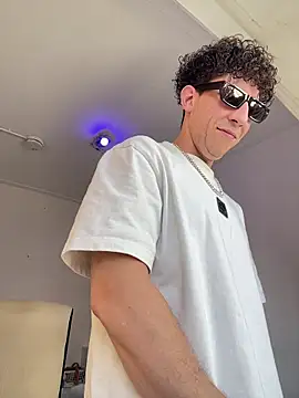 TitanNoir online show from March 2026 11:50:01 AM