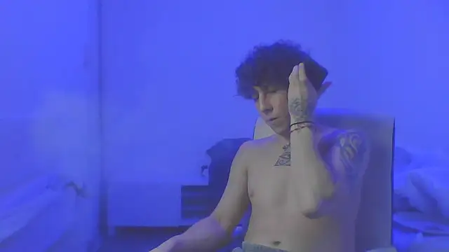 Snapshot of TitanNoir chatting on March 2026 05:08:02 AM TitanNoir online show from March 2026 05:08:02 AM