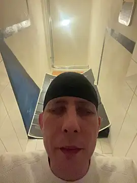 TitanNoir online show from April 2026 11:33:01 PM