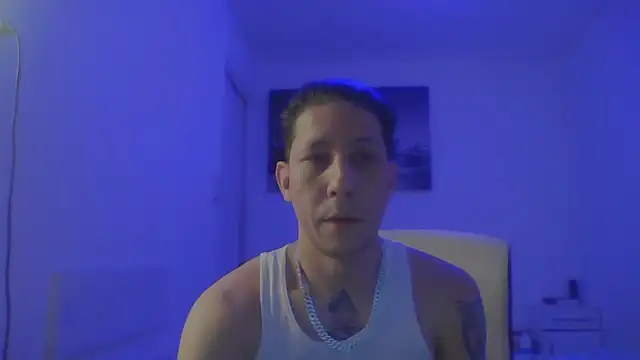 TitanNoir online show from April 2026 07:53:01 PM