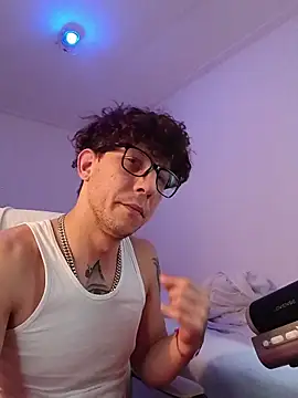 TitanNoir online show from March 2026 09:14:02 AM