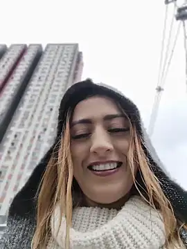 Emma Reyes online show from April 2026 01:12:02 PM