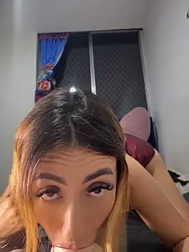 Emma Reyes online show from May 2026 03:28:01 AM