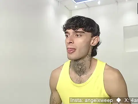 yourxcyberxangel online show from March 2026 05:36:01 PM