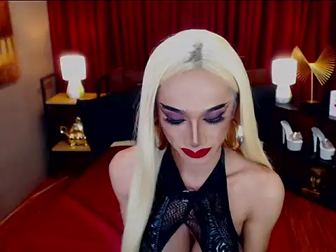 KieraLee online show from March 2026 08:12:02 PM