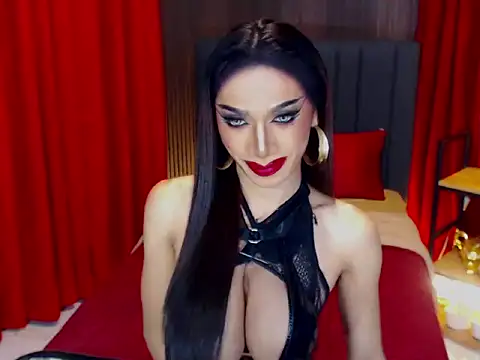 KieraLee online show from June 2026 02:42:01 AM
