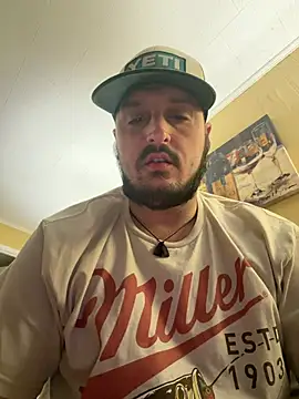 PoundedCajunGuy93 online show from March 2026 07:45:01 AM