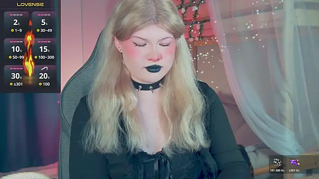 LilithNlsn online show from April 2026 02:49:02 AM