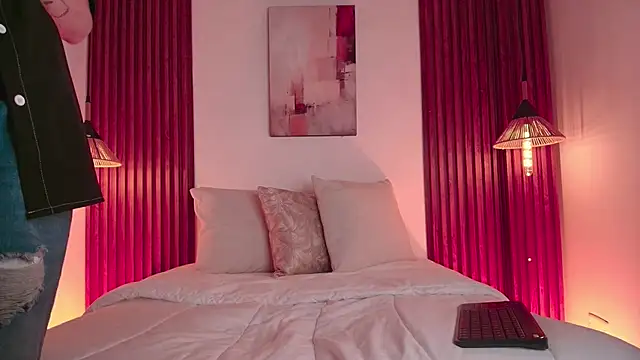 Max Hader  online show from March 2026 02:50:02 AM