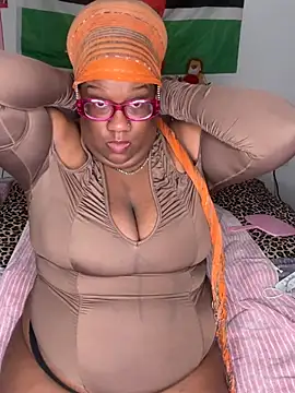 SweetCurvyRose online show from March 2026 09:11:01 PM