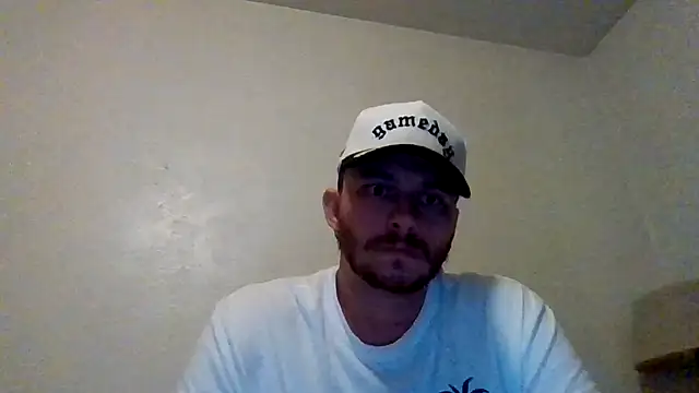 Snapshot of TallHungandCloudy69 chatting on March 2026 06:47:01 AM TallHungandCloudy69 online show from March 2026 06:47:01 AM
