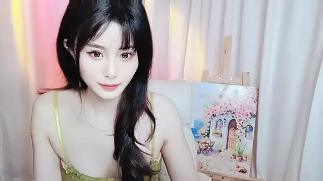 Snapshot of Mia_168 chatting on May 2026 12:35:02 AM Mia 168 online show from May 2026 12:35:02 AM