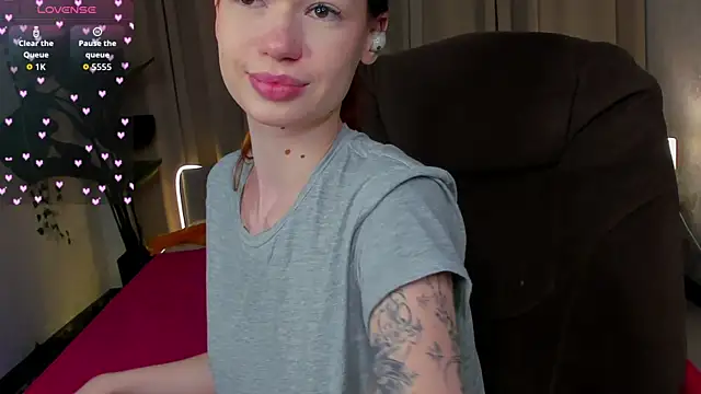 Redbeasty online show from March 2026 05:48:01 AM