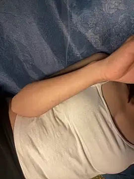 Candy baby01 online show from April 2026 01:24:01 PM