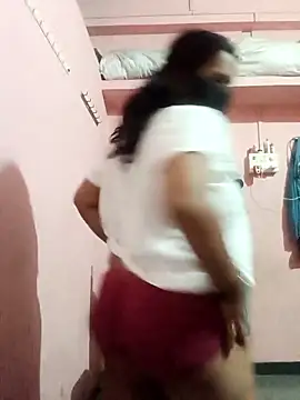 Miss-Dolly07 online show from March 2026 04:40:01 PM