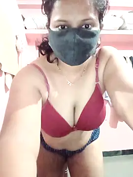 Miss-Dolly07 online show from April 2026 04:55:02 PM