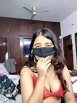 Ishaa 22 online show from April 2026 04:48:02 PM