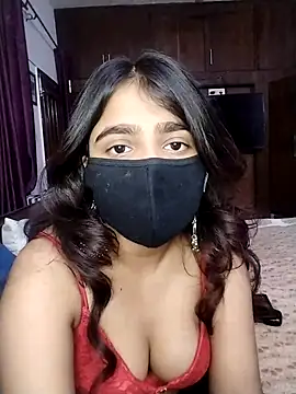 Ishaa 22 online show from March 2026 06:52:02 PM