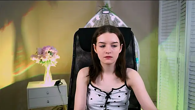 KellieBanshe online show from March 2026 04:12:01 AM