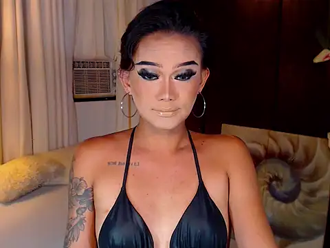 xXLustFullTransXx online show from April 2026 12:40:02 AM