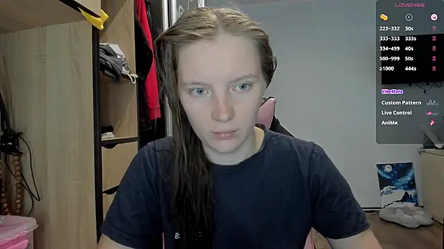 Mary Blu online show from September 2025 09:56:02 AM