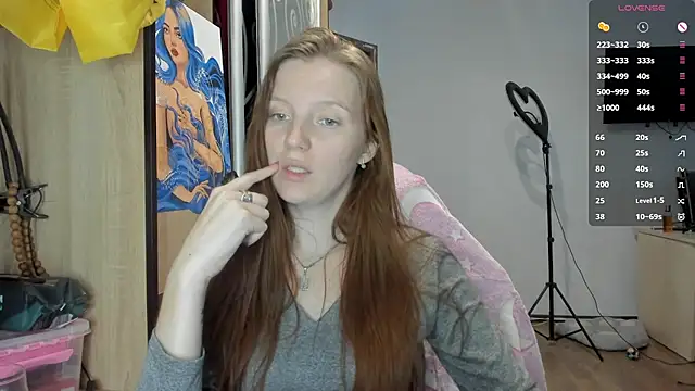 Mary Blu online show from October 2025 10:51:01 AM