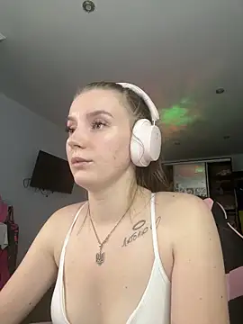 Mary Blu online show from January 2026 07:12:01 PM