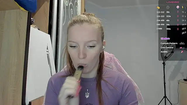 Snapshot of Mary_Blu chatting on October 2025 08:46:02 AM Mary Blu online show from October 2025 08:46:02 AM