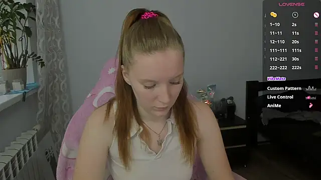 Snapshot of Mary_Blu chatting on November 2025 08:29:02 AM Mary Blu online show from November 2025 08:29:02 AM