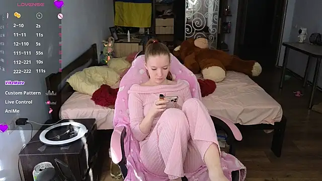 Mary Blu online show from March 2026 08:08:01 AM