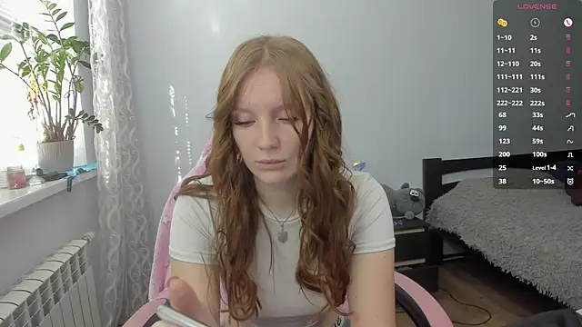 Snapshot of Mary_Blu chatting on October 2025 09:10:02 AM Mary Blu online show from October 2025 09:10:02 AM