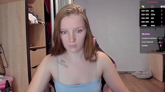 Mary Blu online show from October 2025 09:32:02 AM